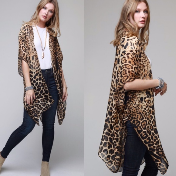 LEO Kimono - Picture 2 of 2